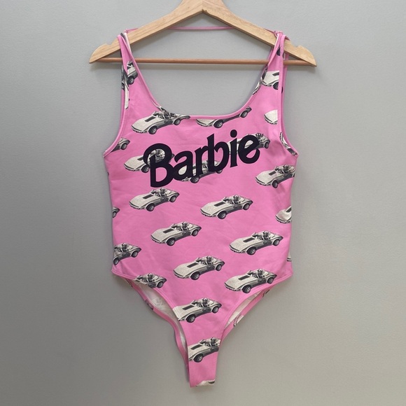 ❗️SOLD❗️Zara Barbie Pink Bodysuit Size L - Picture 4 of 10